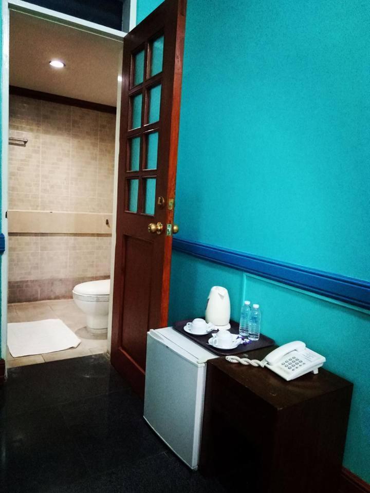 Angono Villa Jhoana Resort חדר תמונה