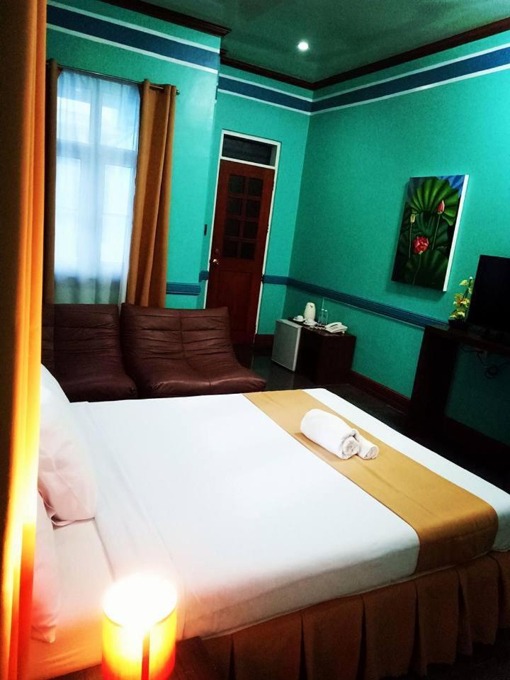 Angono Villa Jhoana Resort חדר תמונה