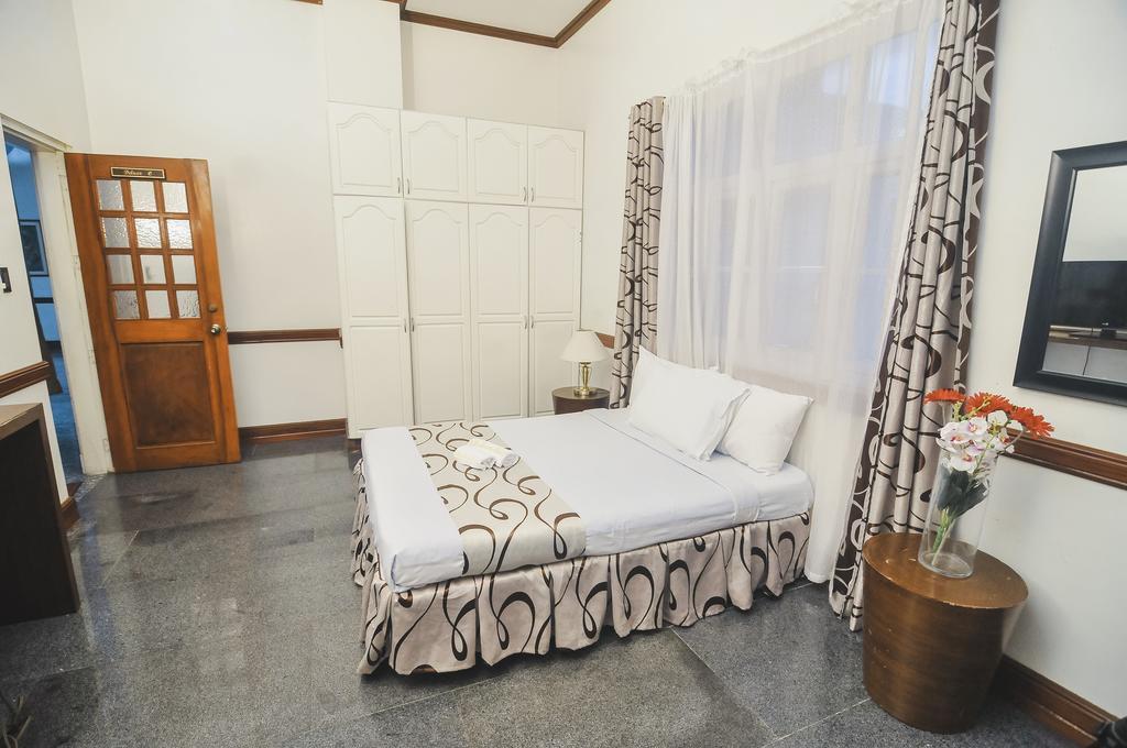 Angono Villa Jhoana Resort מראה חיצוני תמונה