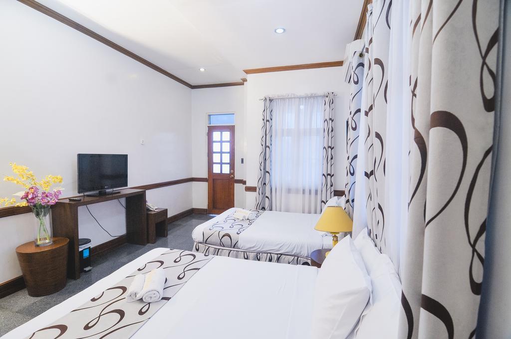 Angono Villa Jhoana Resort מראה חיצוני תמונה