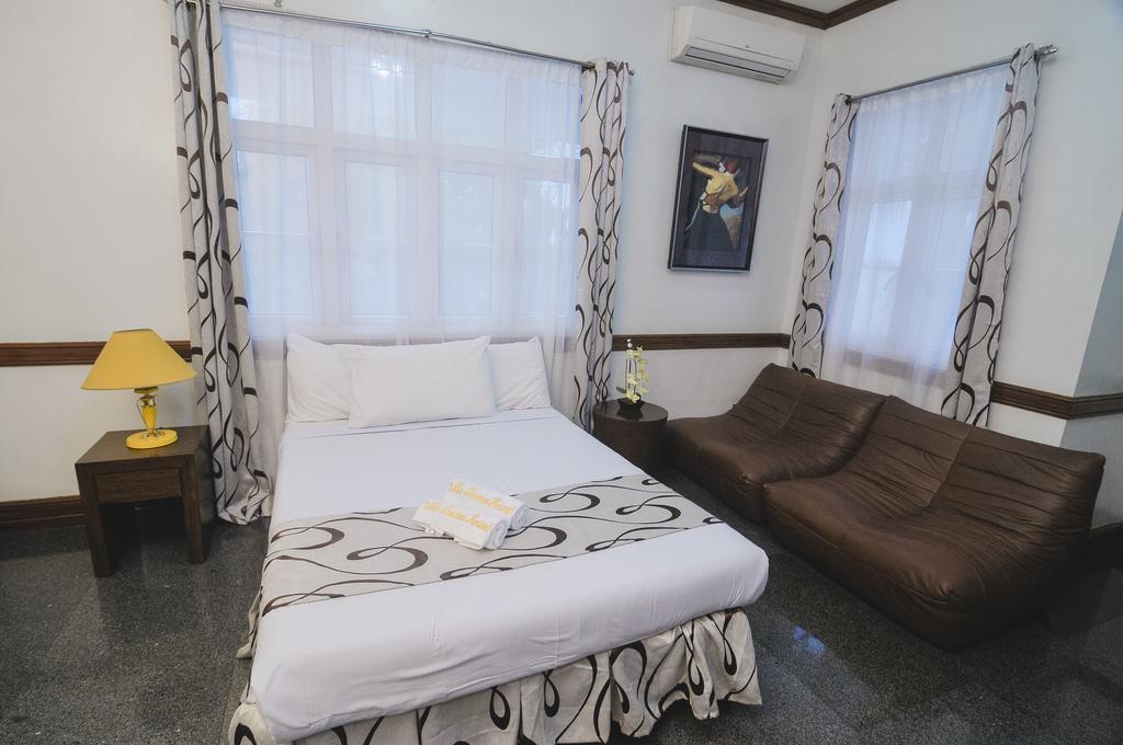 Angono Villa Jhoana Resort מראה חיצוני תמונה