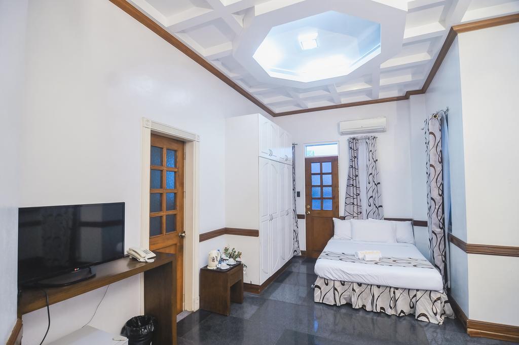 Angono Villa Jhoana Resort מראה חיצוני תמונה